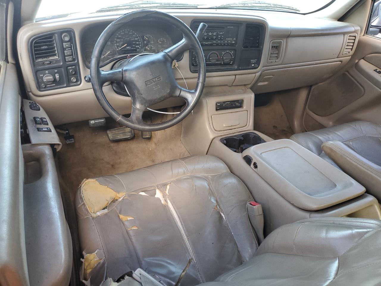 2002 GMC New Sierra K1500 VIN: 2GTEK19T221349140 Lot: 64810515