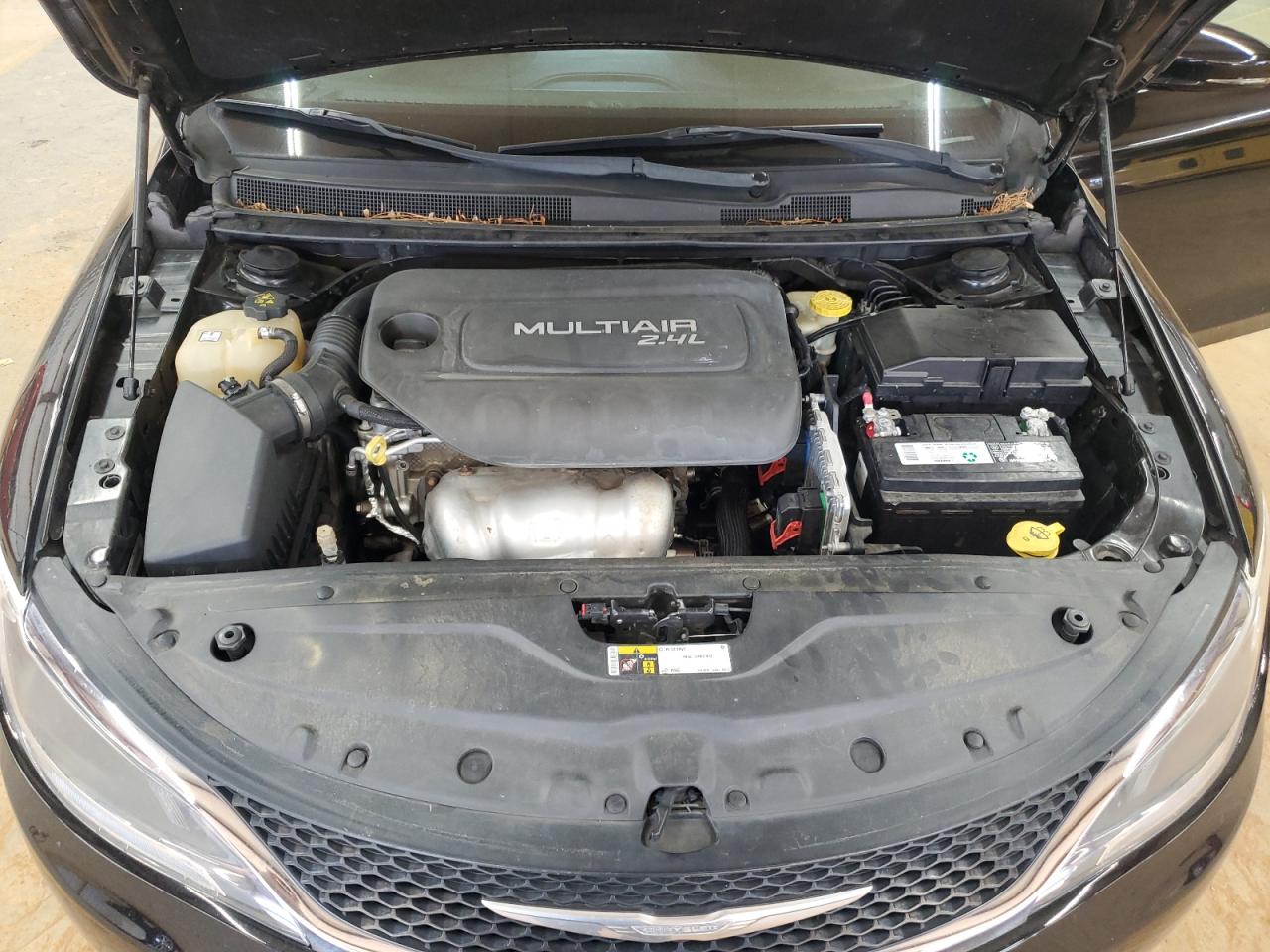 2015 Chrysler 200 C VIN: 1C3CCCCB9FN692715 Lot: 64561155