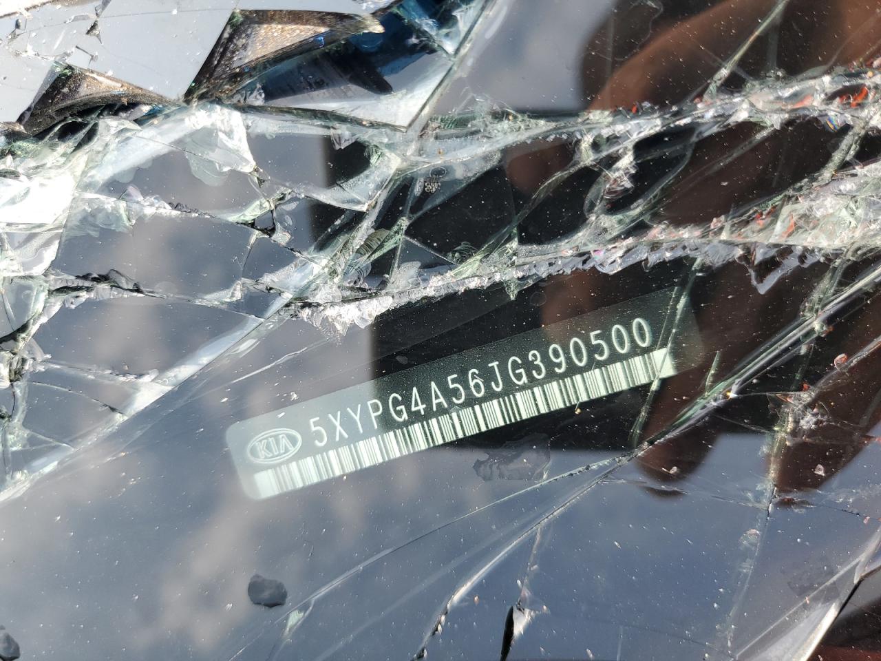 2018 Kia Sorento Lx VIN: 5XYPG4A56JG390500 Lot: 67140485