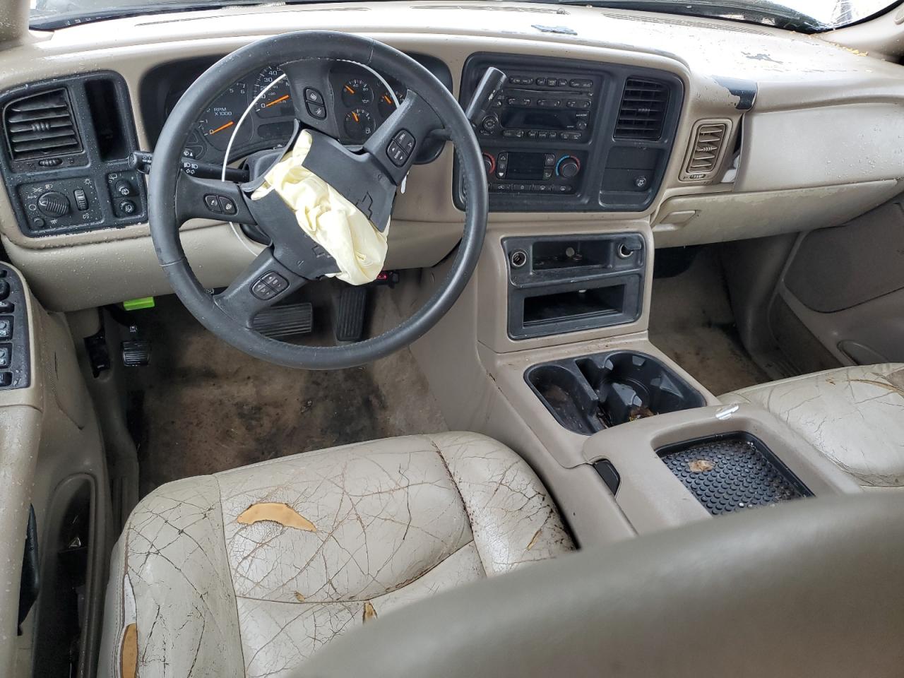 2004 Chevrolet Tahoe C1500 VIN: 1GNEC13Z64R150152 Lot: 63641075