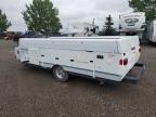 2005 FLEETWOOD GRAND TOUR - TRAILERS à vendre chez Copart AB - CALGARY