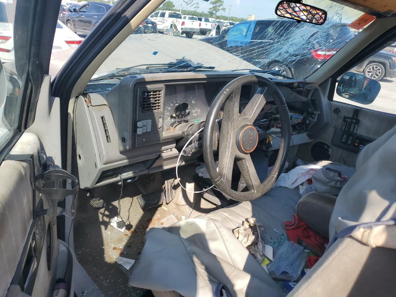 1992 GMC Sierra C1500 VIN: 1GTDC14H5NE501443 Lot: 63066395