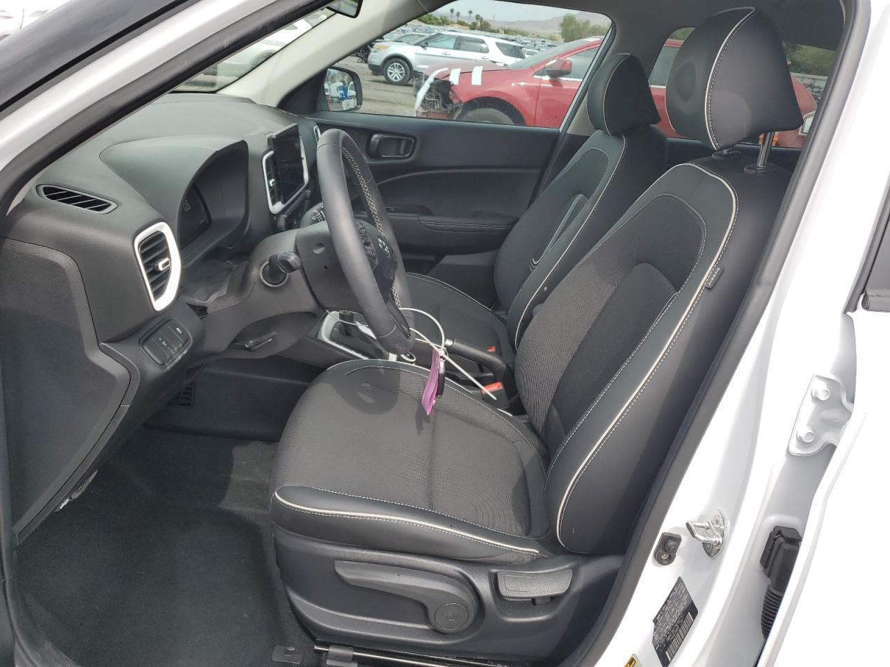 2024 Hyundai Venue Sel VIN: KMHRC8A37RU325722 Lot: 63256585