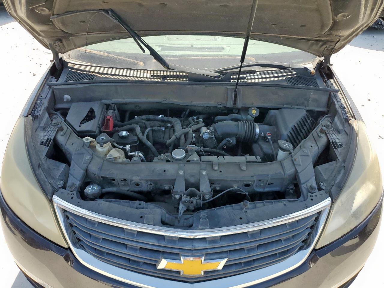 2014 Chevrolet Traverse Ls VIN: 1GNKRFED2EJ332172 Lot: 64901625