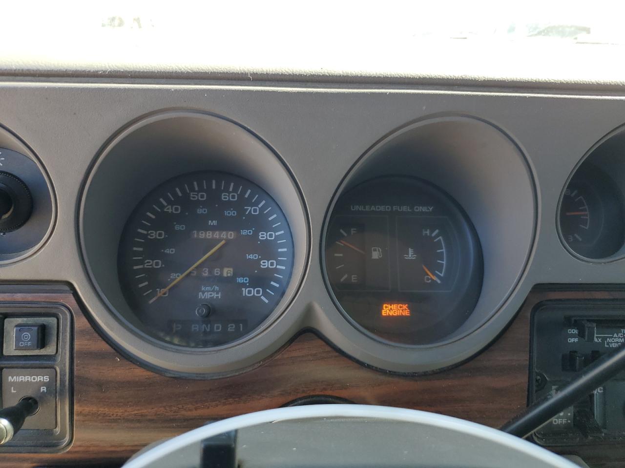 1997 Dodge Ram Wagon B1500 VIN: 2B4HB15Y2VK550420 Lot: 64066875