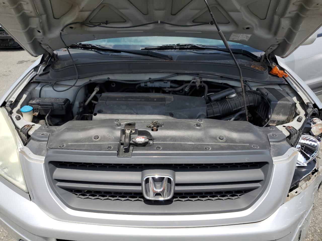 2004 Honda Pilot Lx VIN: 2HKYF18174H614881 Lot: 62088355