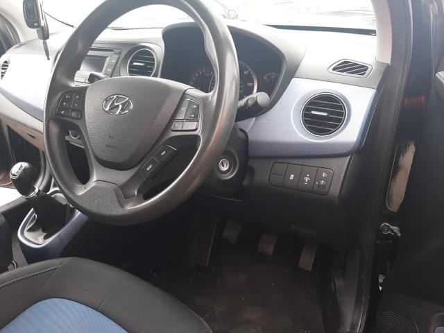 2014 HYUNDAI I10 SE