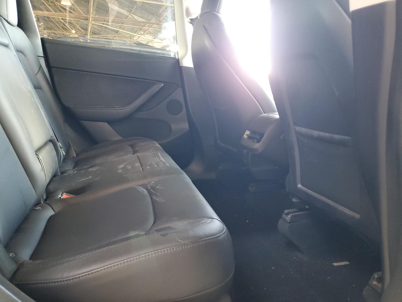 2020 Tesla Model Y VIN: 5YJYGDEE4LF052456 Lot: 63251145