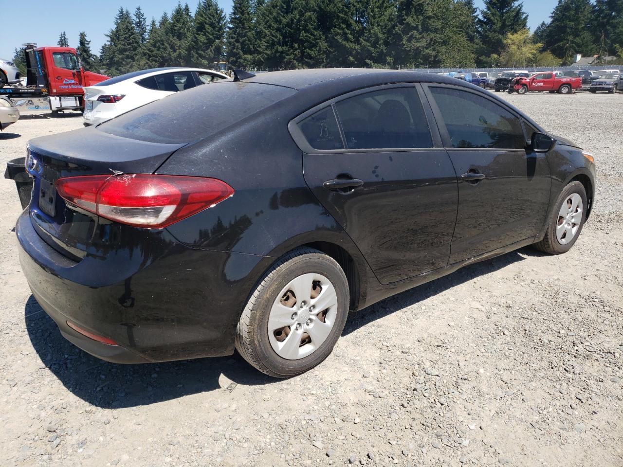 2017 Kia Forte Lx VIN: 3KPFK4A73HE088102 Lot: 66777375