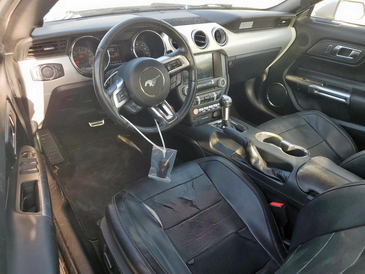 2016 Ford Mustang VIN: 1FATP8UH1G5299895 Lot: 64697295