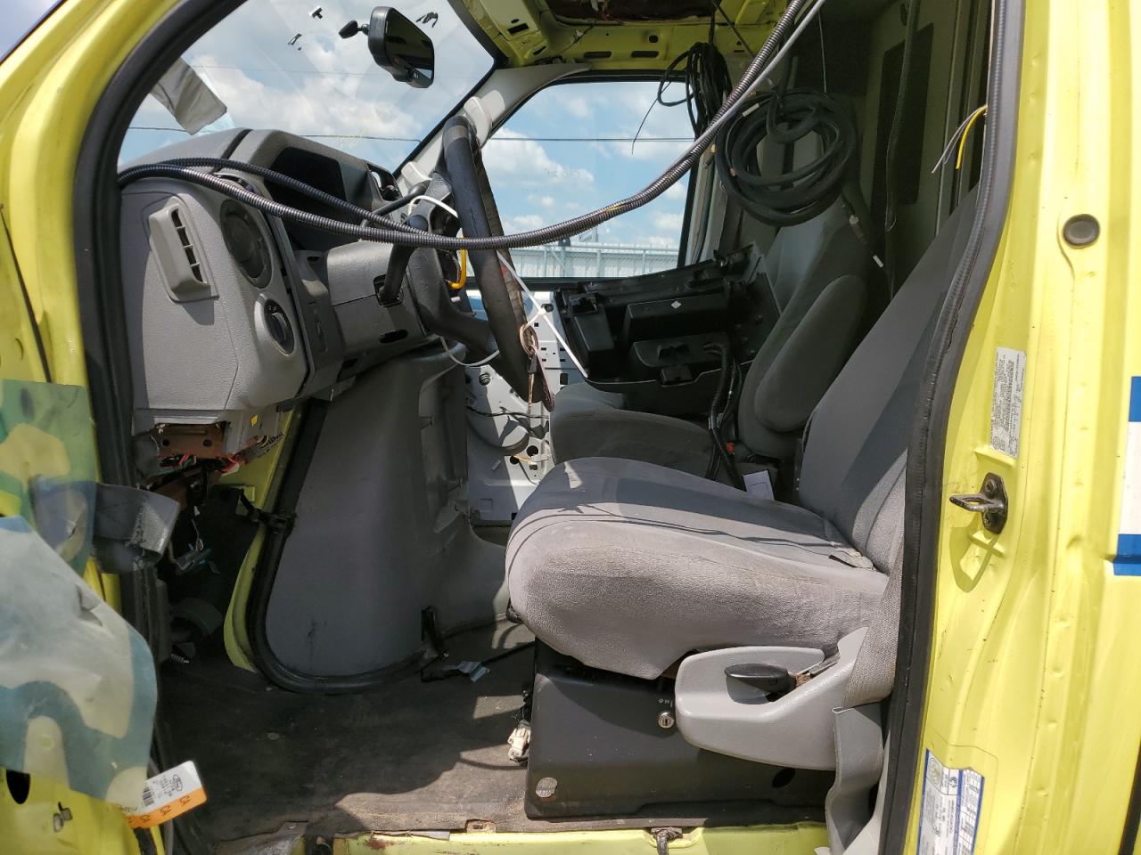 2011 Ford Econoline E350 Super Duty Cutaway Van VIN: 1FDWE3FS3BDA91603 Lot: 62824875