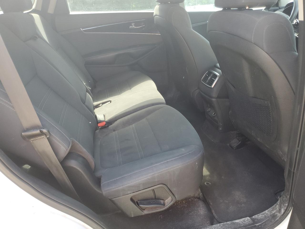 2019 Kia Sorento Lx VIN: 5XYPGDA54KG442594 Lot: 65319735