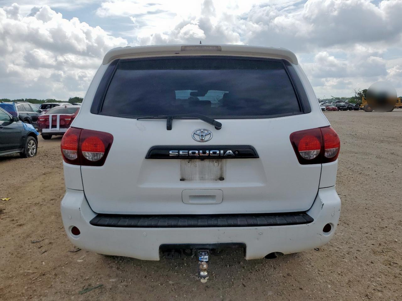 2018 Toyota Sequoia Sr5 VIN: 5TDBY5G11JS159119 Lot: 64015015