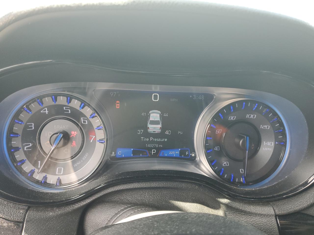 2019 Chrysler 300 S VIN: 2C3CCABG3KH562692 Lot: 67120575