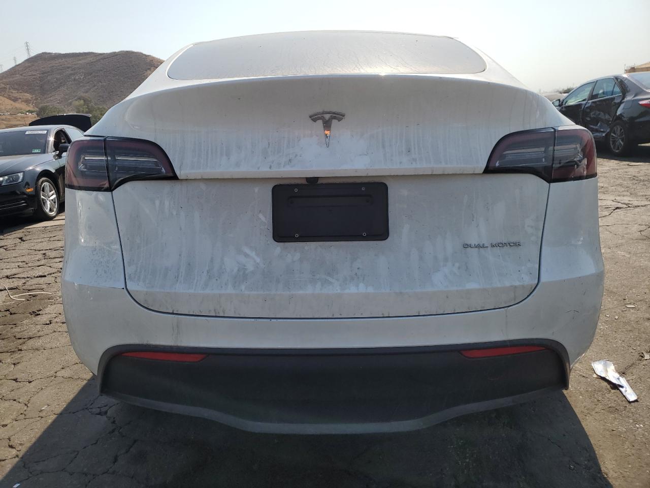 2024 Tesla Model Y VIN: 7SAYGDEE1RF126959 Lot: 65051955