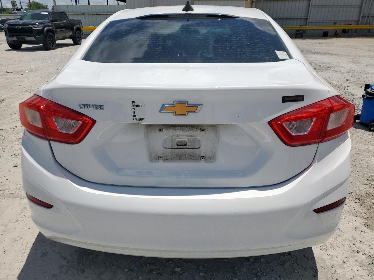 2017 Chevrolet Cruze Ls VIN: 1G1BC5SM4H7135510 Lot: 64053105