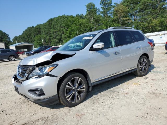  NISSAN PATHFINDER 2017 Srebrny