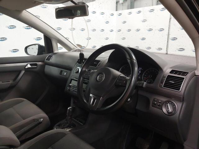 2010 VOLKSWAGEN TOURAN SE