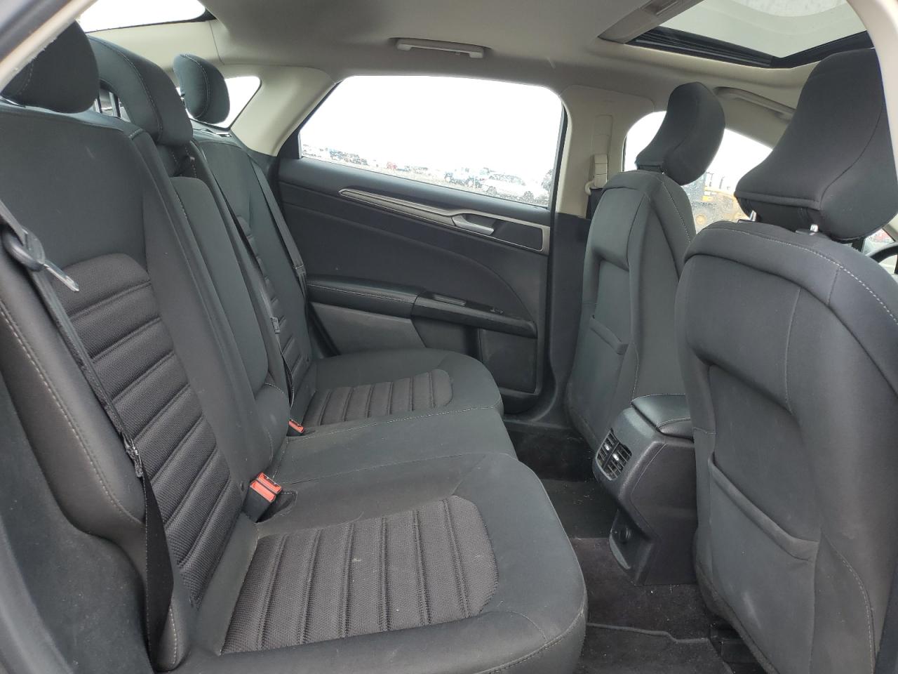 2017 Ford Fusion Se VIN: 3FA6P0H71HR239310 Lot: 65375875