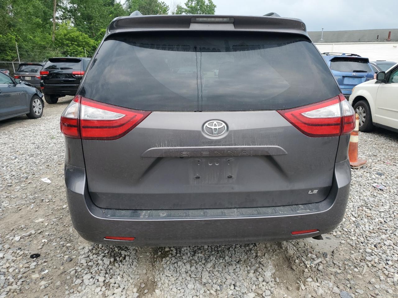 2017 Toyota Sienna Le VIN: 5TDKZ3DC0HS850482 Lot: 64985265
