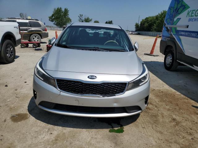  KIA FORTE 2018 Серебристый