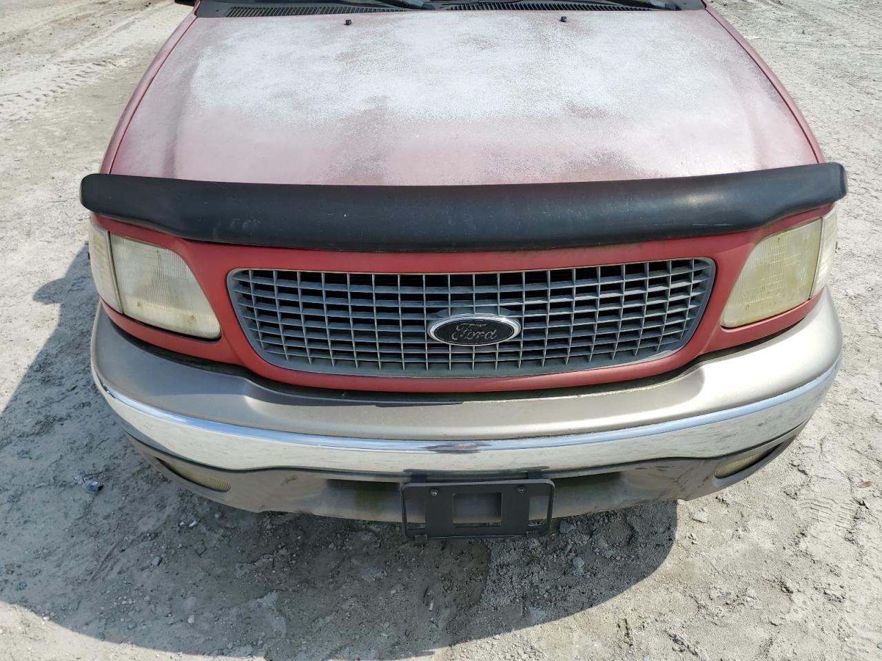 2000 Ford Expedition Eddie Bauer VIN: 1FMRU17L0YLB87828 Lot: 66178425