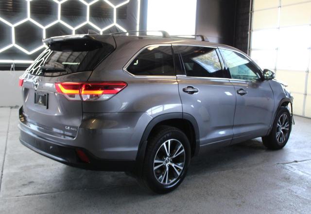  TOYOTA HIGHLANDER 2018 Gray
