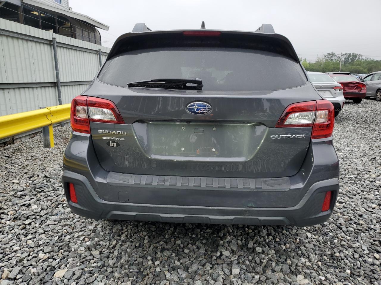 2018 Subaru Outback 2.5I Limited VIN: 4S4BSAKC7J3211496 Lot: 63989205