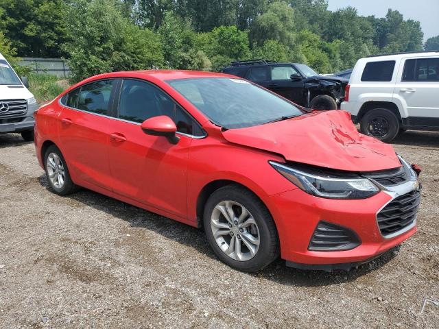 CHEVROLET CRUZE 2019 Czerwony