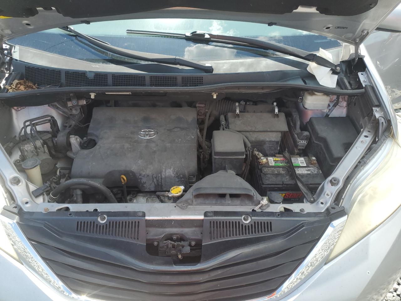 2012 Toyota Sienna Le VIN: 5TDKK3DC6CS190493 Lot: 65000345