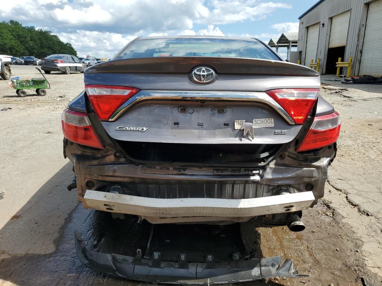 2015 Toyota Camry Le VIN: 4T1BF1FK0FU037441 Lot: 64958795