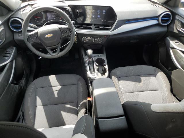  CHEVROLET TRAX 2024 Srebrny