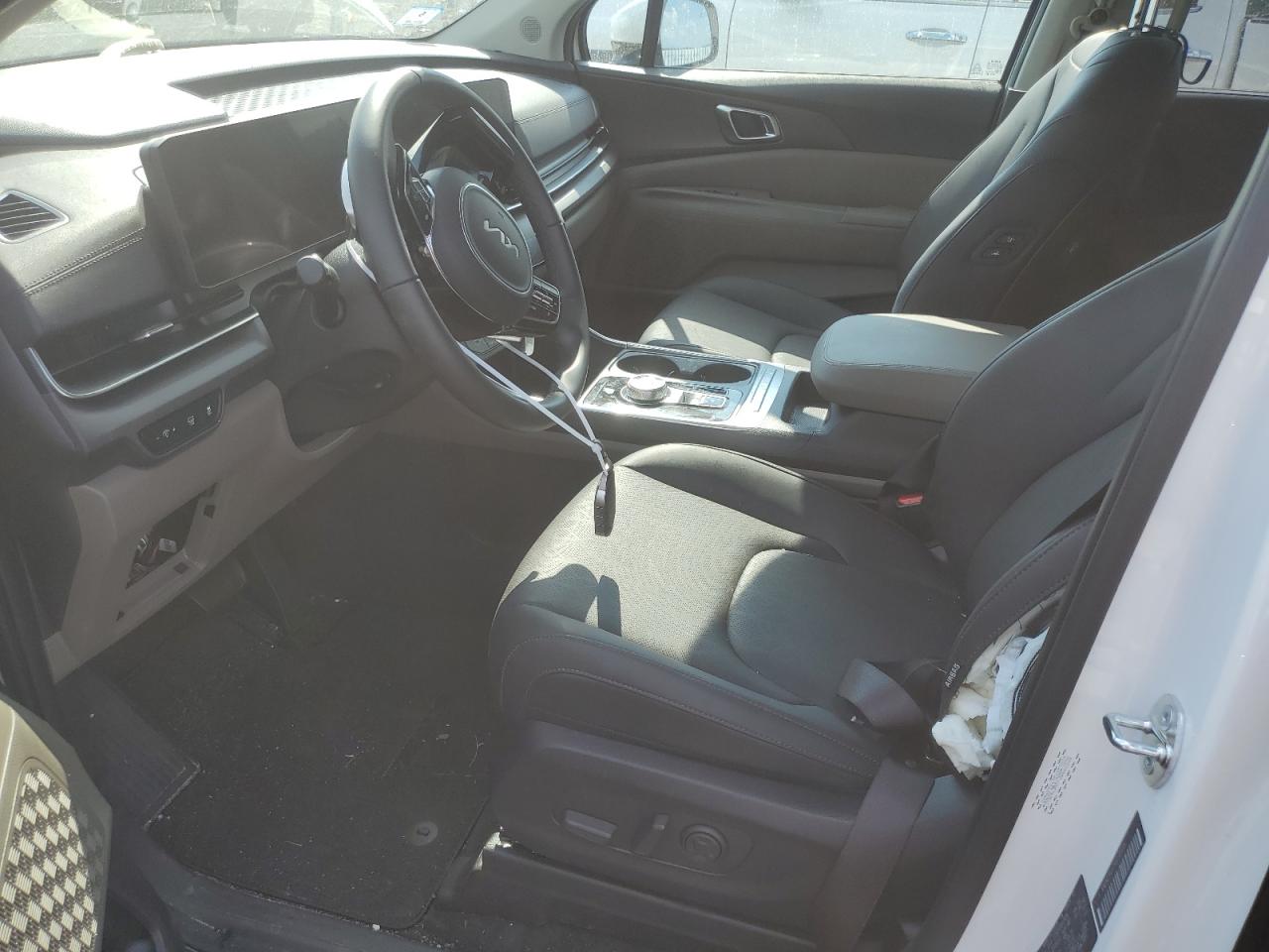 2025 Kia Carnival Ex VIN: KNDNC5KA7S6053858 Lot: 63480055