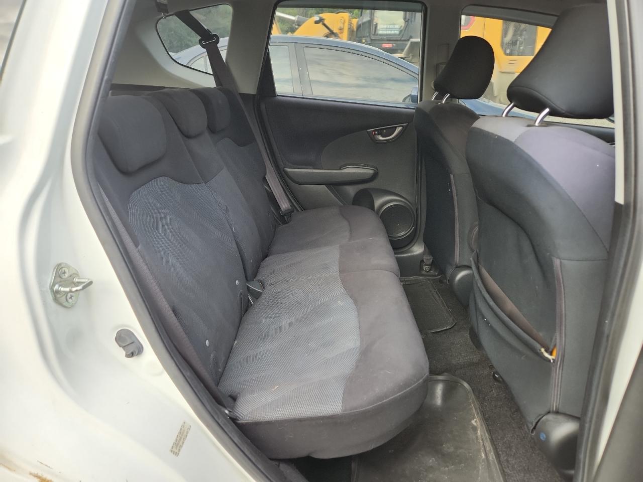 2009 Honda Fit Sport VIN: JHMGE88619S040112 Lot: 65175865