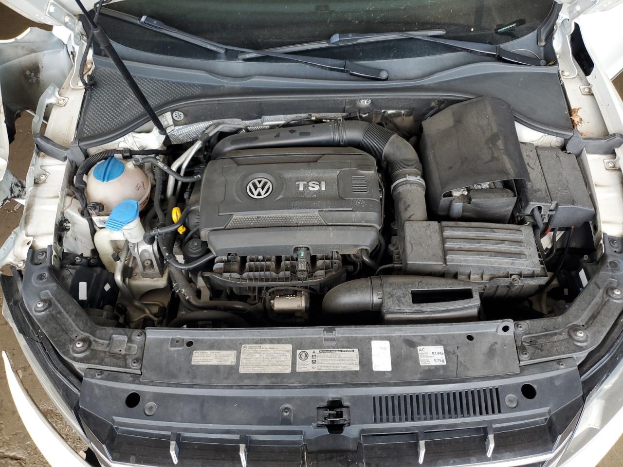 2014 Volkswagen Passat Sel VIN: 1VWCS7A30EC031857 Lot: 64561665