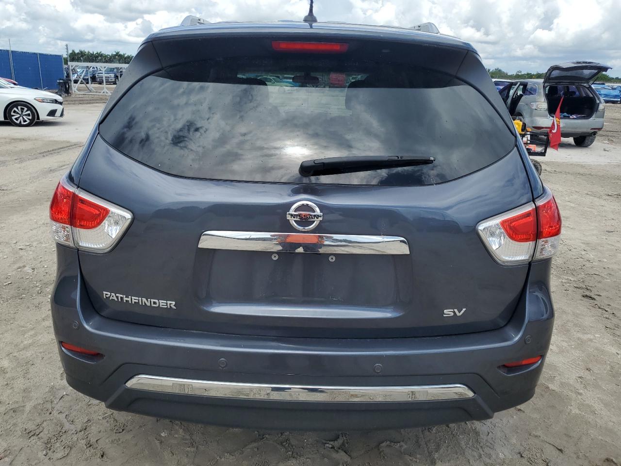 2013 Nissan Pathfinder S VIN: 5N1AR2MN3DC647536 Lot: 65019465