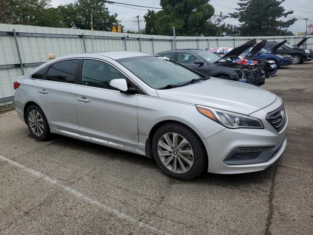 Sedans HYUNDAI SONATA 2015 Srebrny