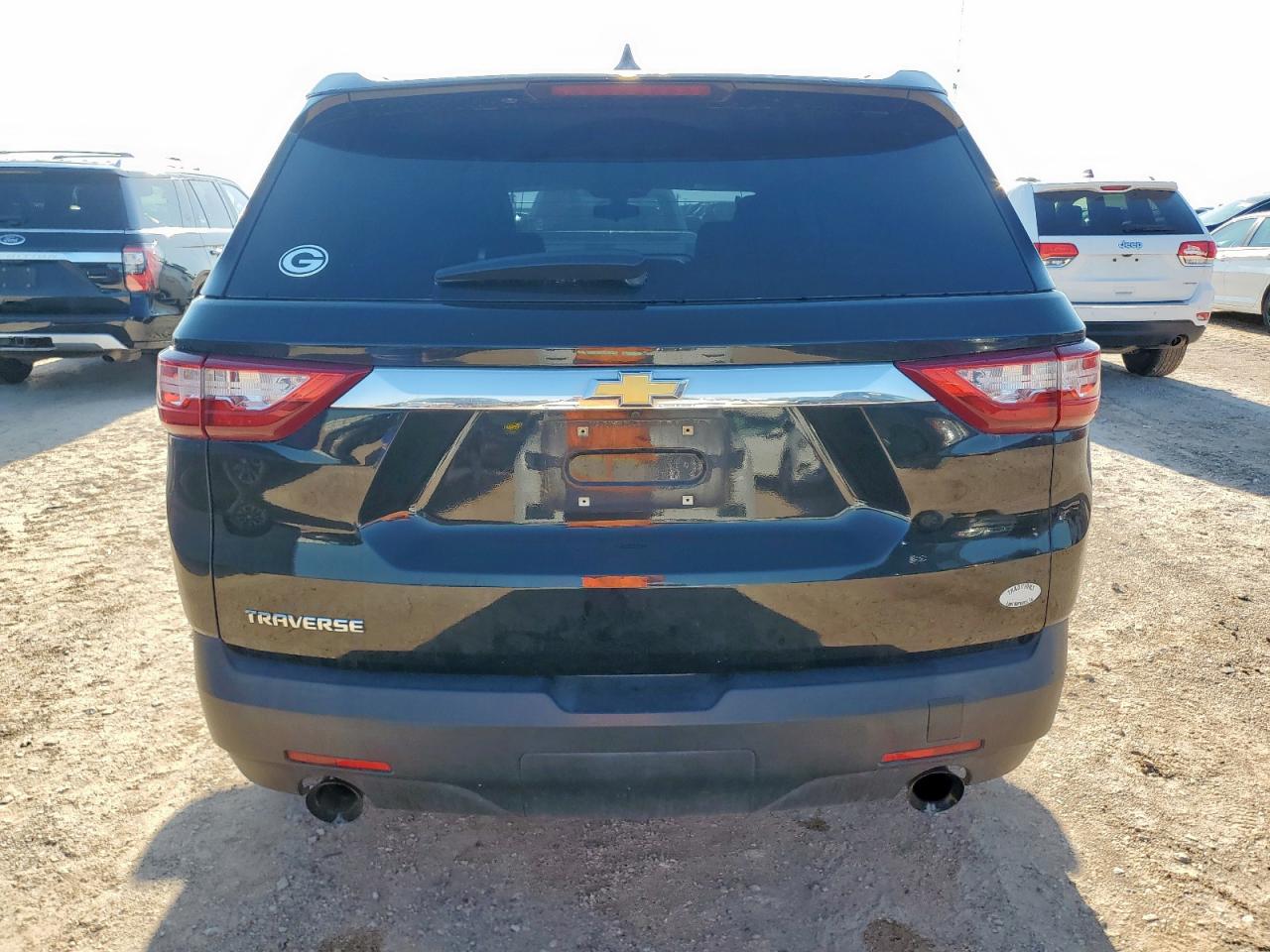 2018 Chevrolet Traverse Ls VIN: 1GNERFKW5JJ133419 Lot: 63710465