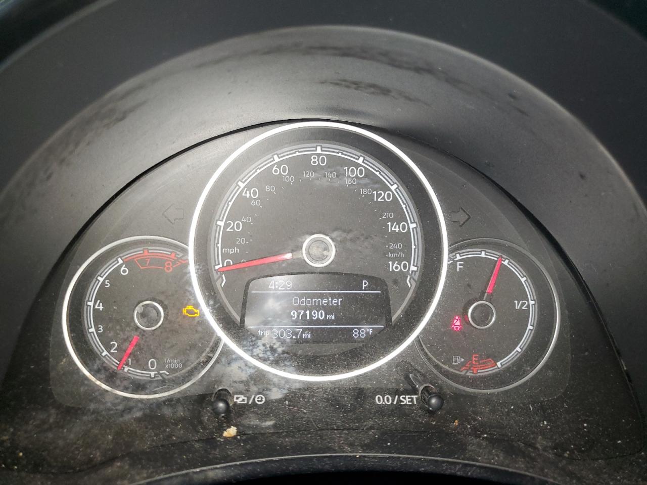 2018 Volkswagen Beetle S VIN: 3VWFD7AT0JM721186 Lot: 64695335