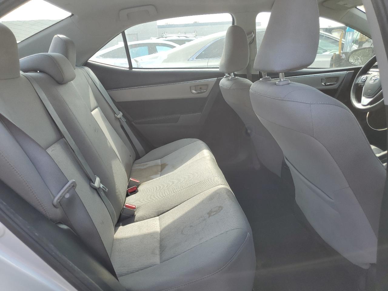 2014 Toyota Corolla L VIN: 5YFBURHE6EP077583 Lot: 65370385