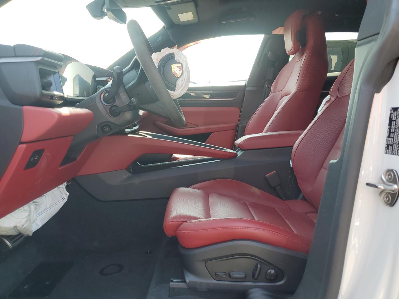 2024 Porsche Macan 4 VIN: WP1AA2XA4RL001168 Lot: 65081045