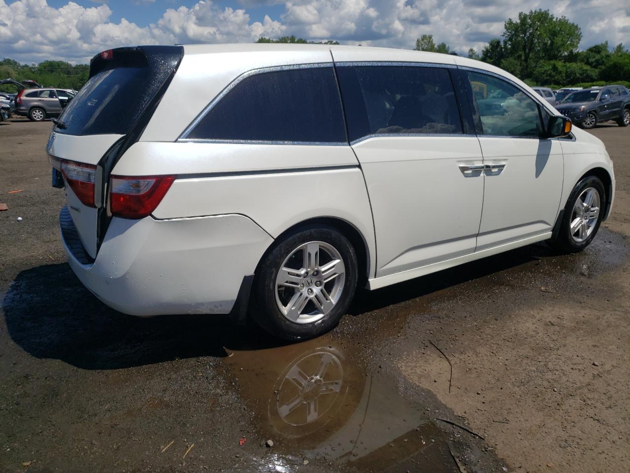 2012 Honda Odyssey Touring VIN: 5FNRL5H96CB080845 Lot: 64601275