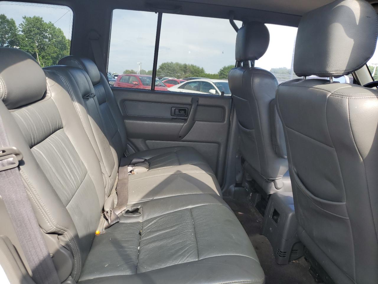 JACDJ58X9W7910869 1998 Isuzu Trooper S