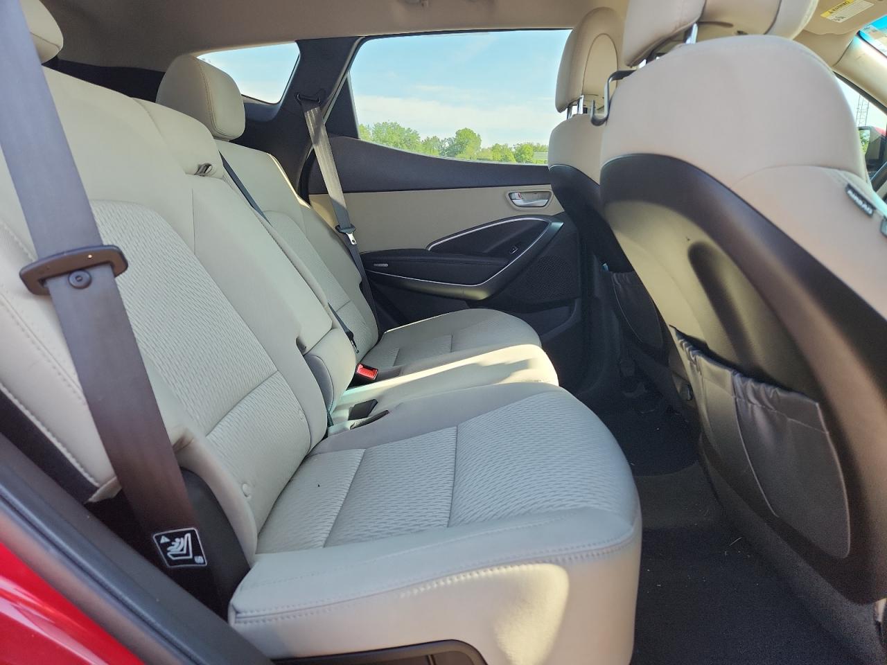 2017 Hyundai Santa Fe Sport VIN: 5XYZU3LB3HG399048 Lot: 64857315