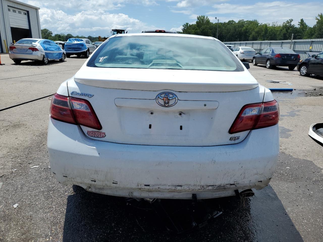 2007 Toyota Camry Le VIN: 4T1BK46K57U551672 Lot: 65817445