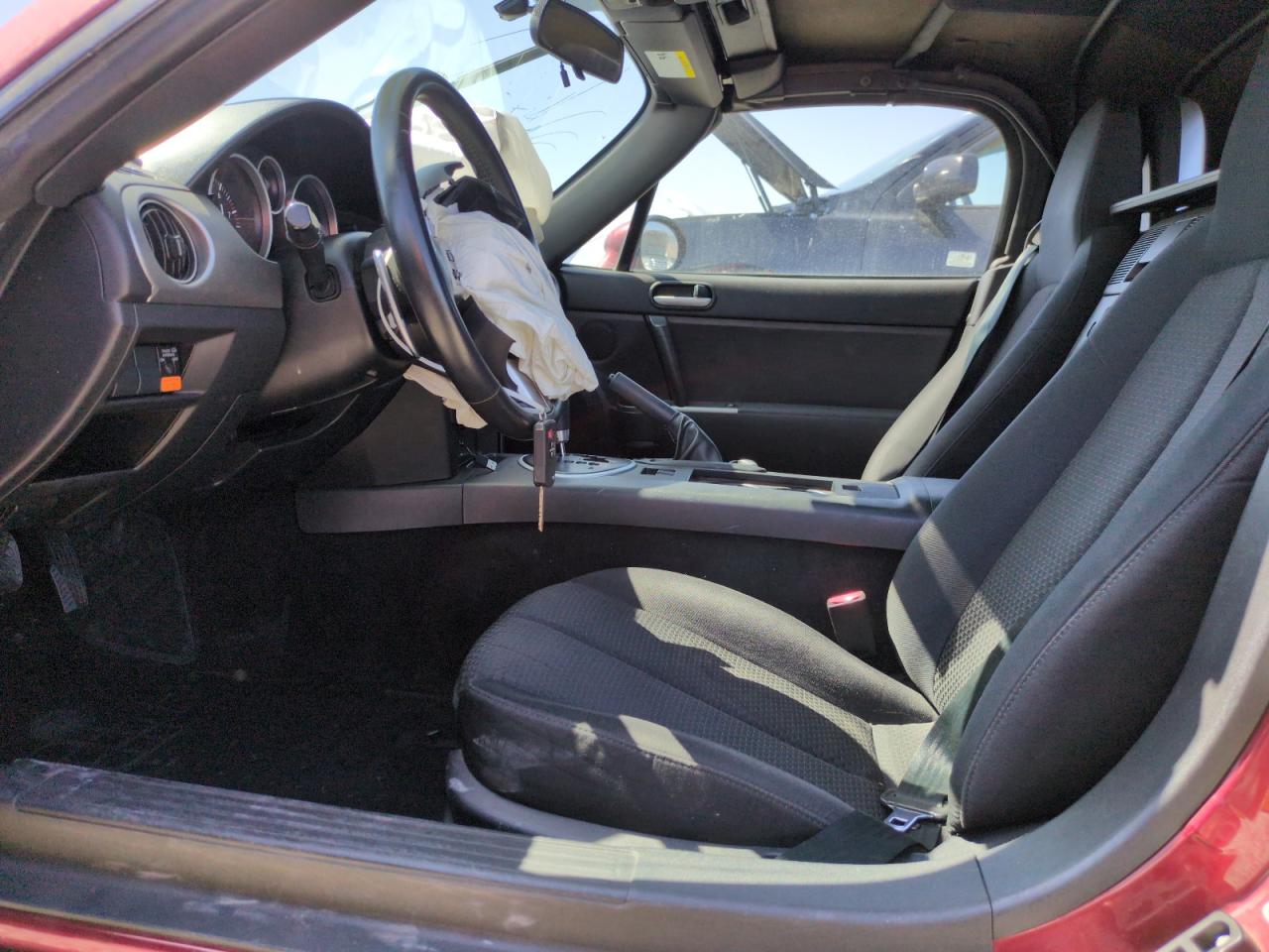 2007 Mazda Mx-5 Miata VIN: JM1NC25FX70128083 Lot: 62776165