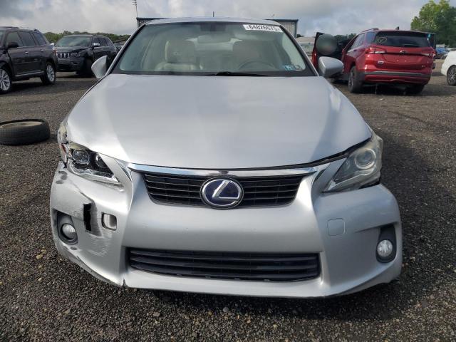  LEXUS CT 200 2013 Srebrny
