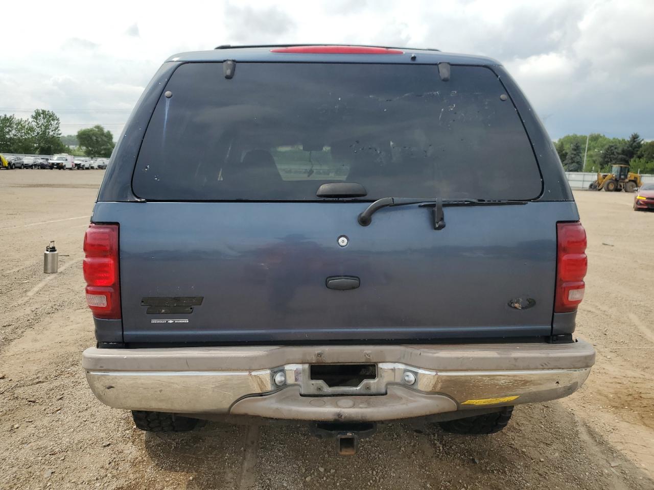 1998 Ford Expedition VIN: 1FMPU18L6WLB25496 Lot: 66405165