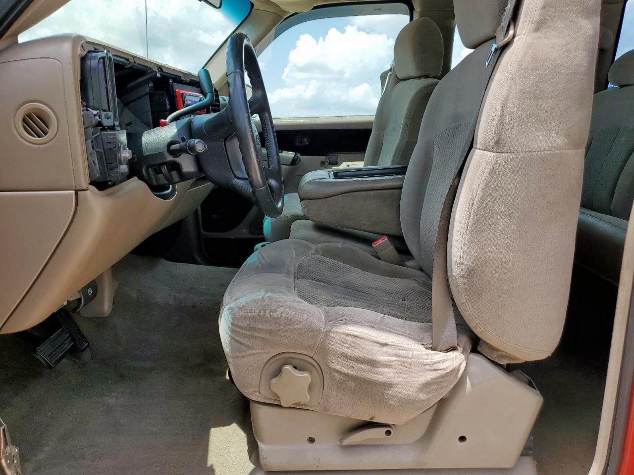 2002 Chevrolet Silverado C1500 VIN: 2GCEC19T321386372 Lot: 64906845