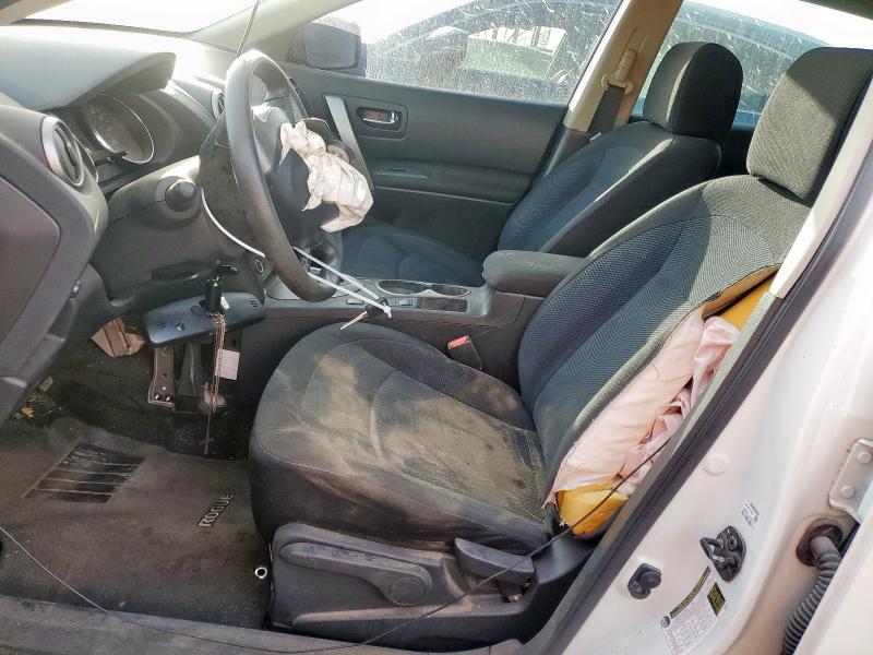 Parquets NISSAN ROGUE 2014 Biały